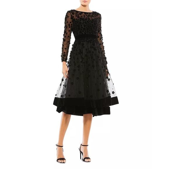 MAC DUGGAL Black Velvet 3-D Floral Embellished Sheer Fit Flare Dress Size 6 - Picture 1 of 9